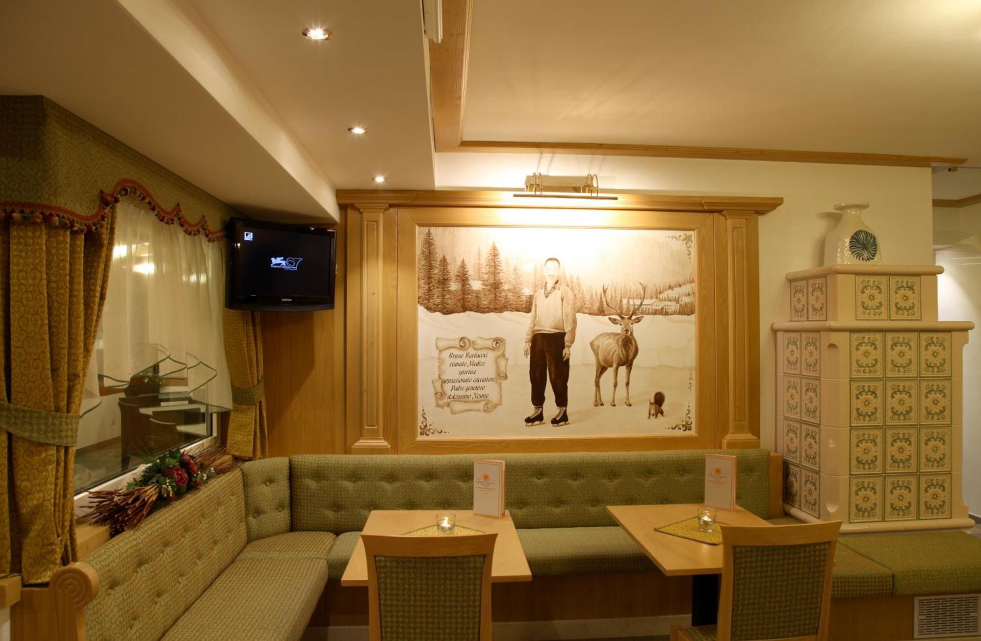 Hotel Gran Vacanze Rooms & Apartments Dimaro Exterior photo
