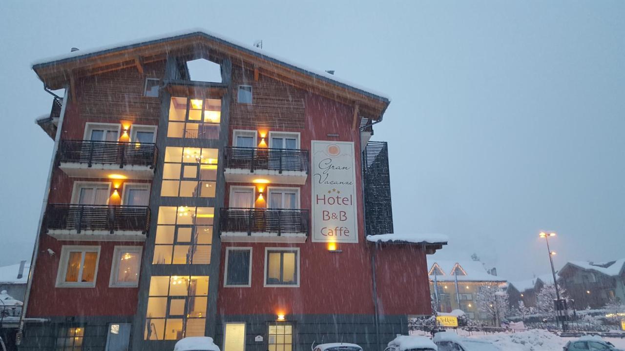 Hotel Gran Vacanze Rooms & Apartments Dimaro Exterior photo